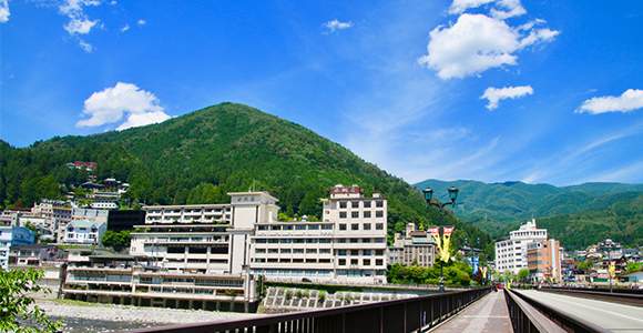 国内旅行代理店